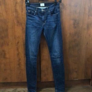 Hudson jeans, medium wash, size 24- so comfy!!